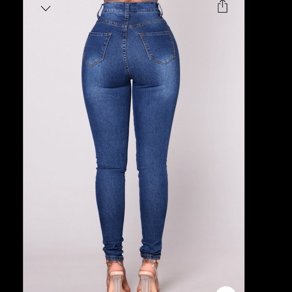 FASHION NOVA JEANS - Picture 2 of 2